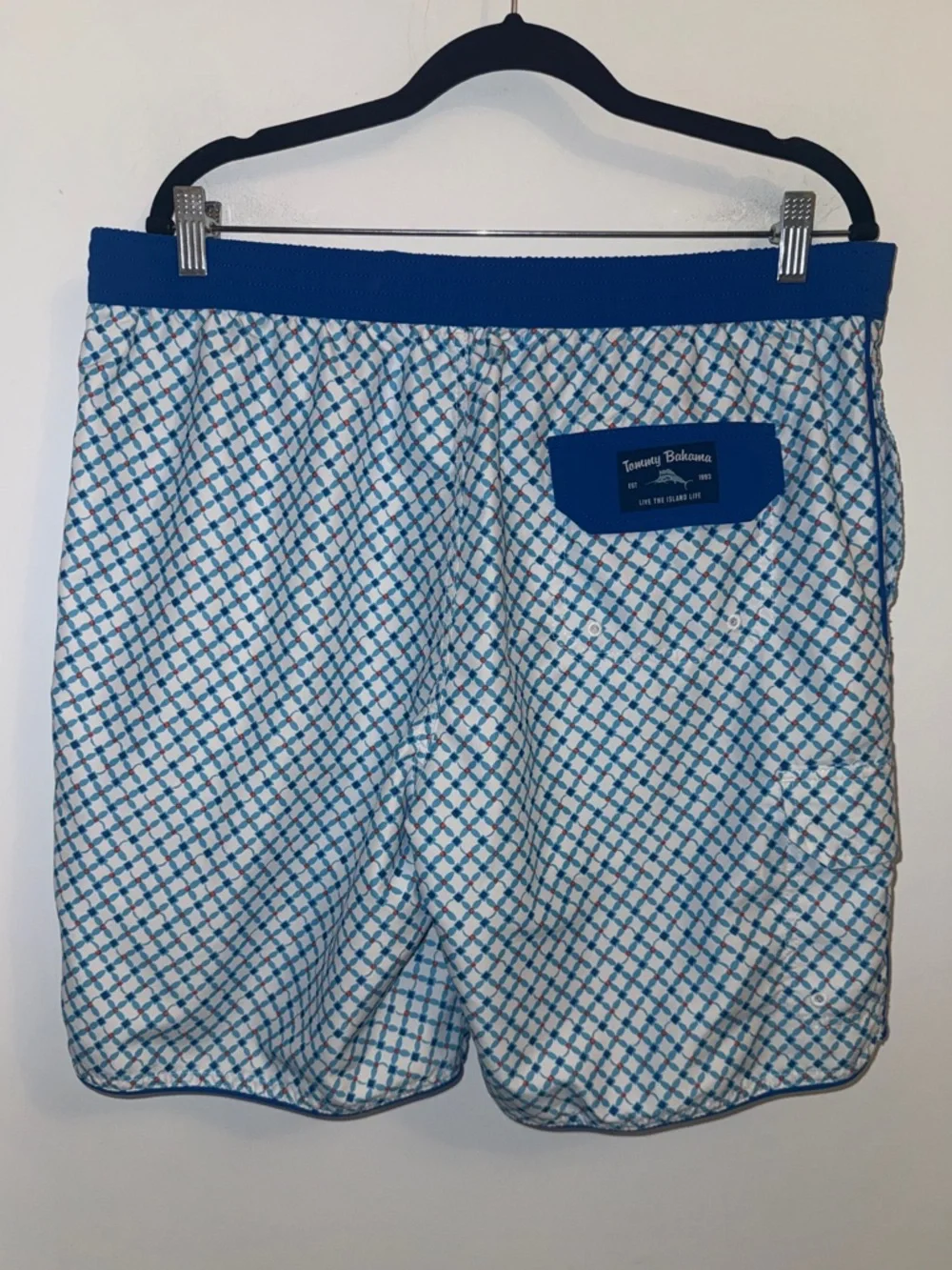 Tommy Bahama Baja Surfside Geo Board Shorts Swim Trunks Men’s XL Blue White